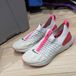 Nike Women's Cream and Pink Slip-On Sneakers